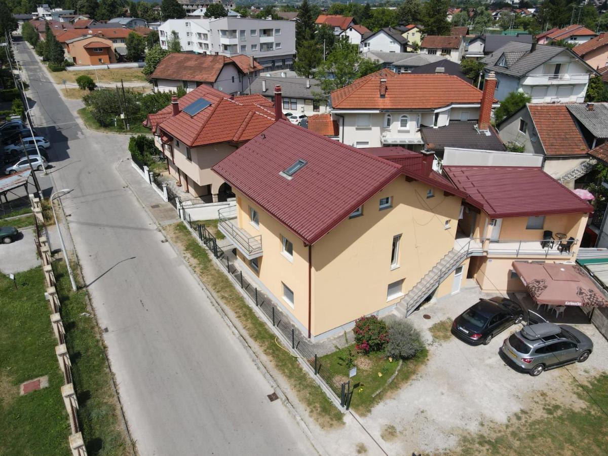 Apartments Aqua Resa Бихач Экстерьер фото