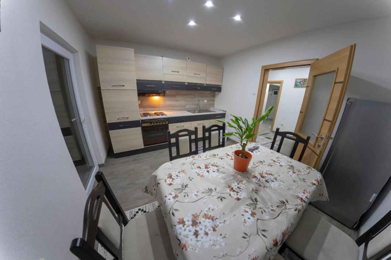 Apartments Aqua Resa Бихач Экстерьер фото